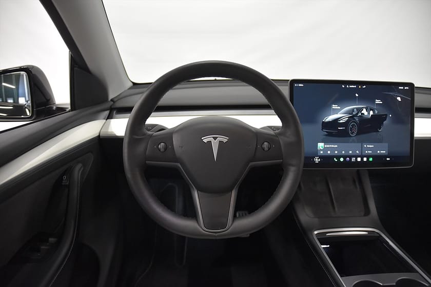 Bild 2 av Tesla Model Y Performance