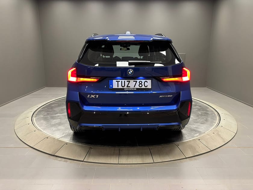 Bild 4 av BMW iX1 xDrive30