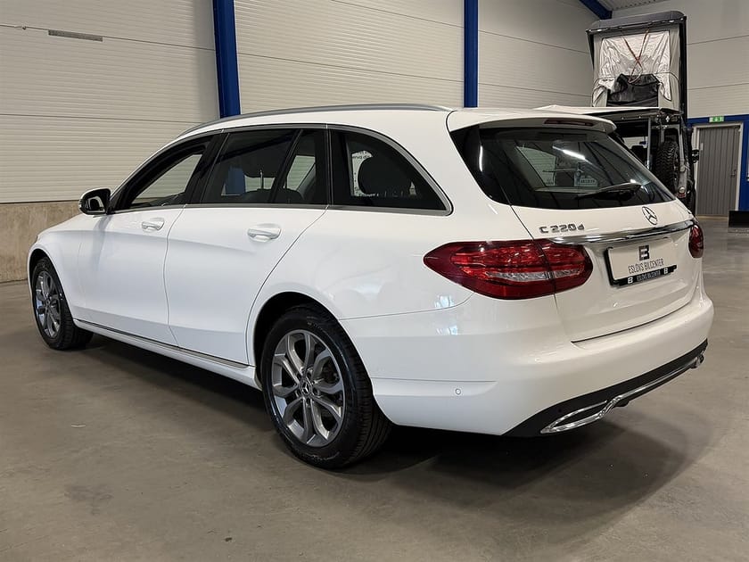 Bild 4 av Mercedes-Benz C 220 T d 4MATIC