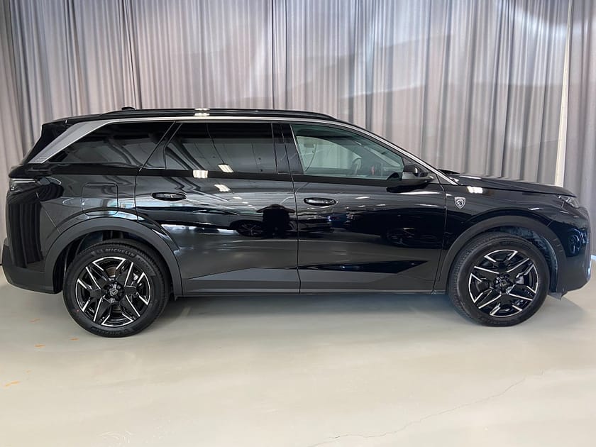 Bild 4 av Peugeot 5008 Hybrid 145