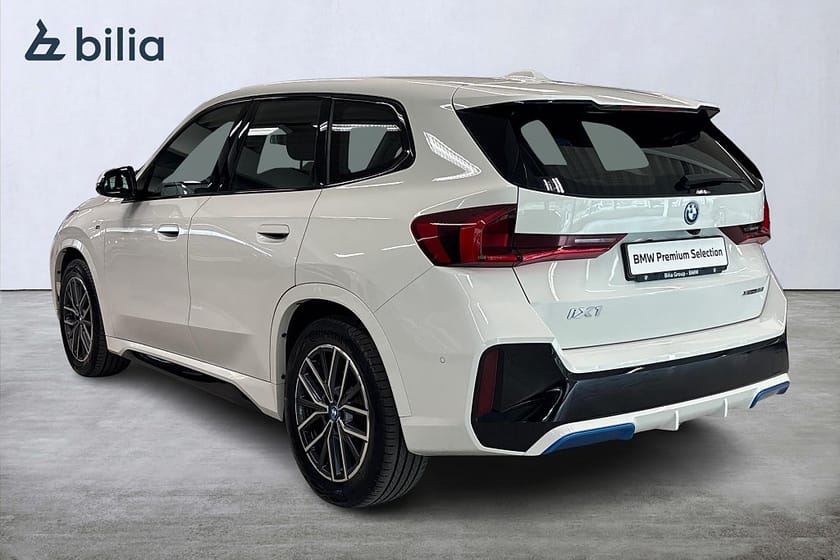 Bild 2 av BMW iX1 xDrive30