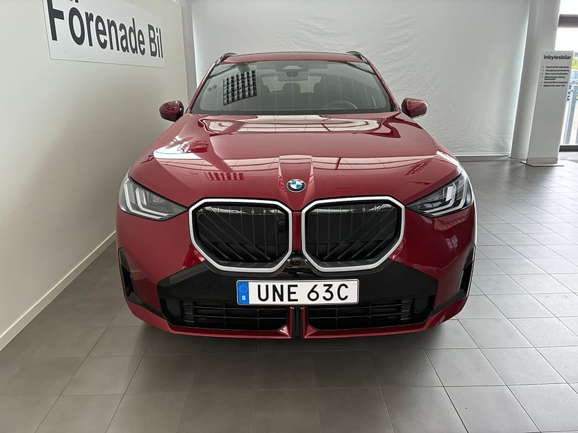 Bild 2 av BMW X3 30e xDrive