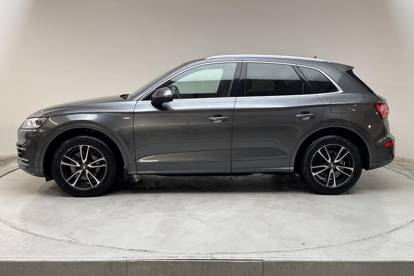 Bild 2 av Audi Q5 55 TFSI e quattro