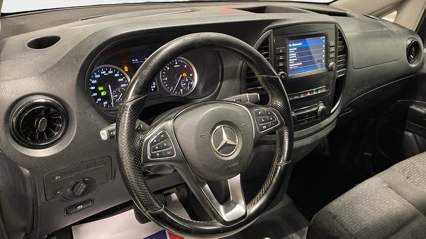 Bild 5 av Mercedes-Benz Vito 116 CDI 4x4 2.8t