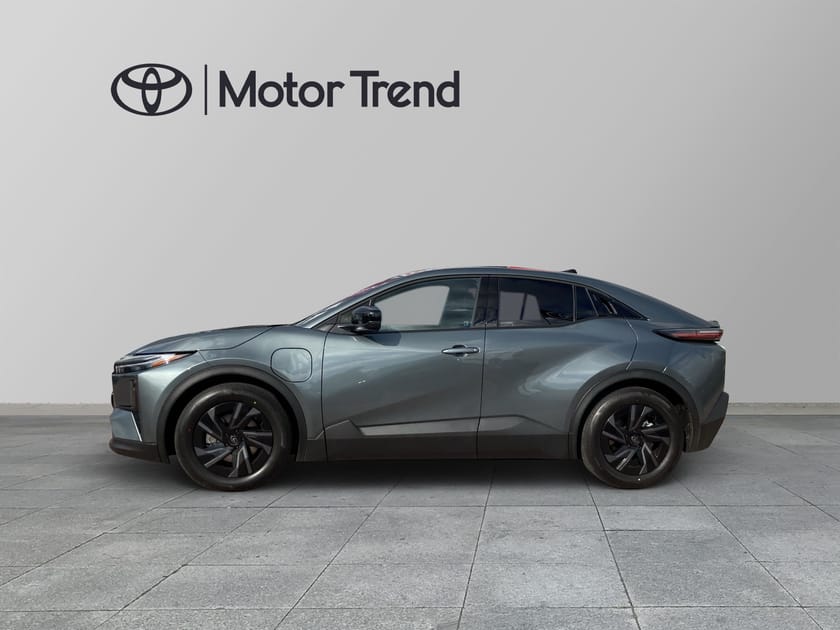 Bild 3 av Toyota C-HR+