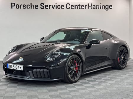 Porsche 911 Carrera 4 GTS