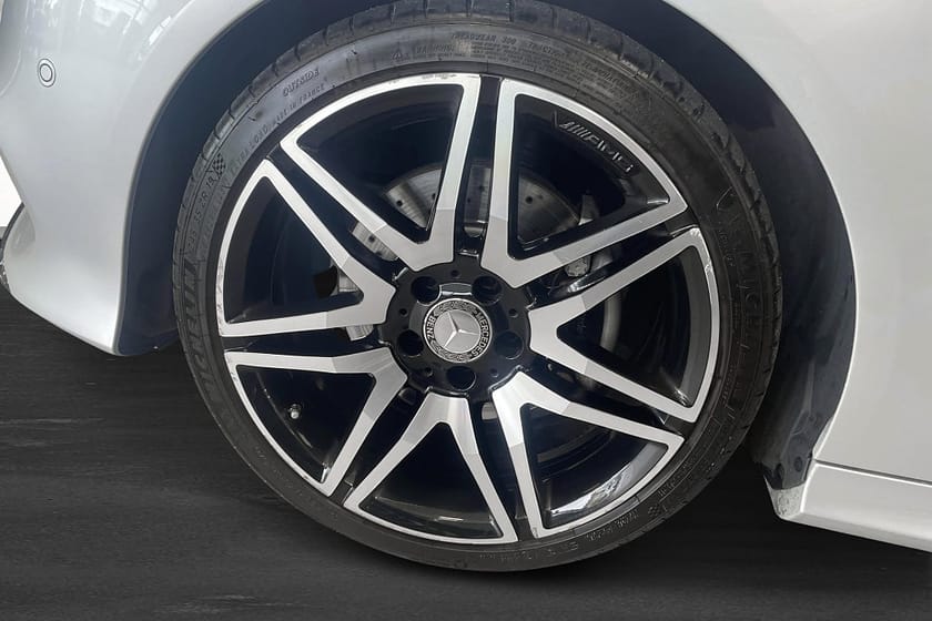 Bild 5 av Mercedes-Benz E 220 CDI