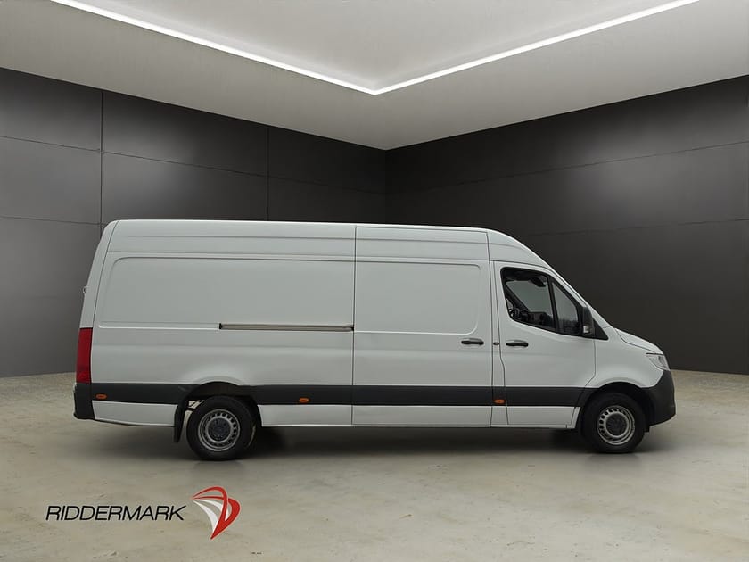 Bild 2 av Mercedes-Benz Sprinter 317 CDI RWD Panel Van