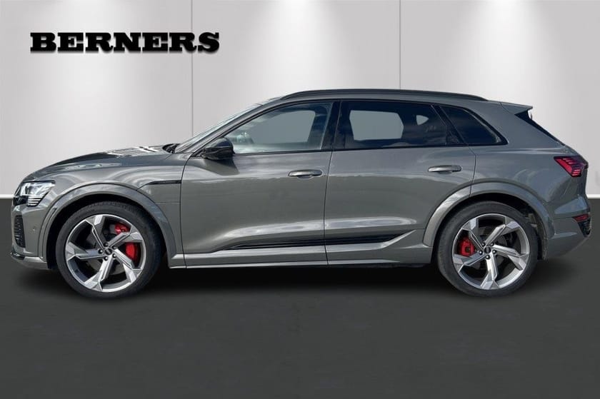 Bild 3 av Audi SQ8 e-tron quattro