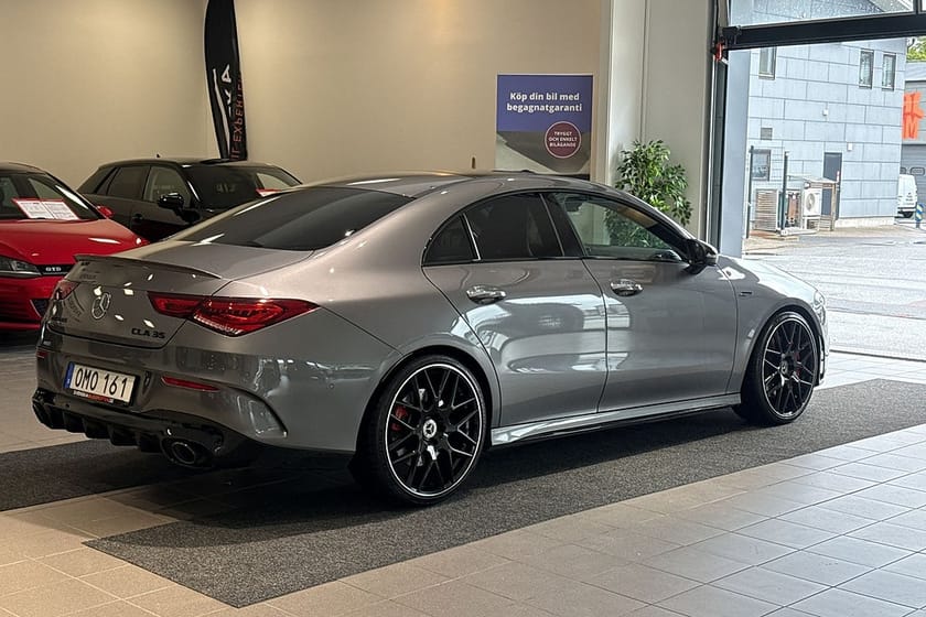 Bild 3 av Mercedes-Benz AMG CLA 35 4MATIC