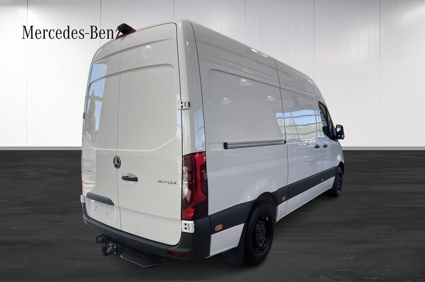 Bild 4 av Mercedes-Benz Sprinter 317 CDI RWD Panel Van
