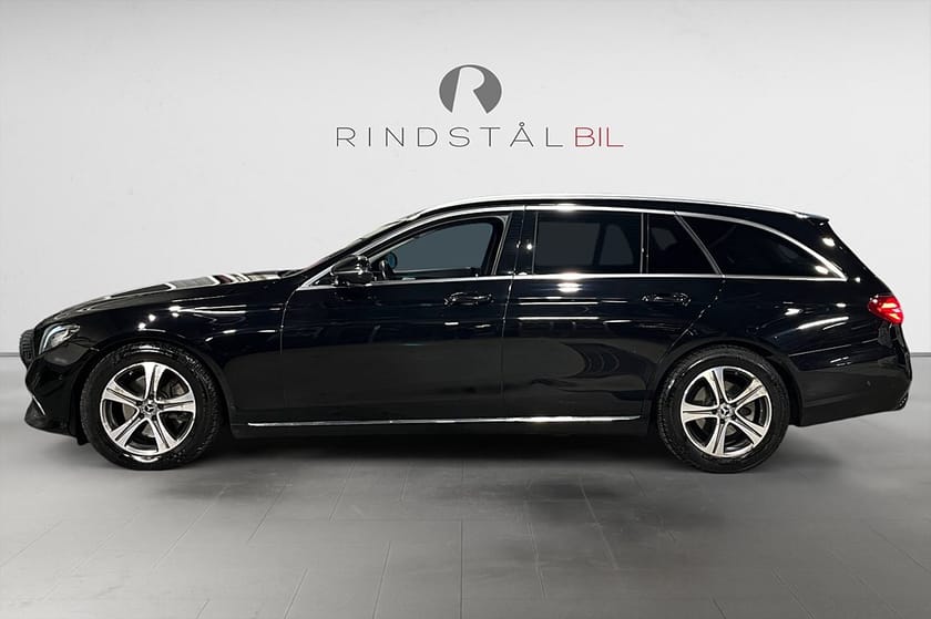 Bild 4 av Mercedes-Benz E 220 T d 4MATIC