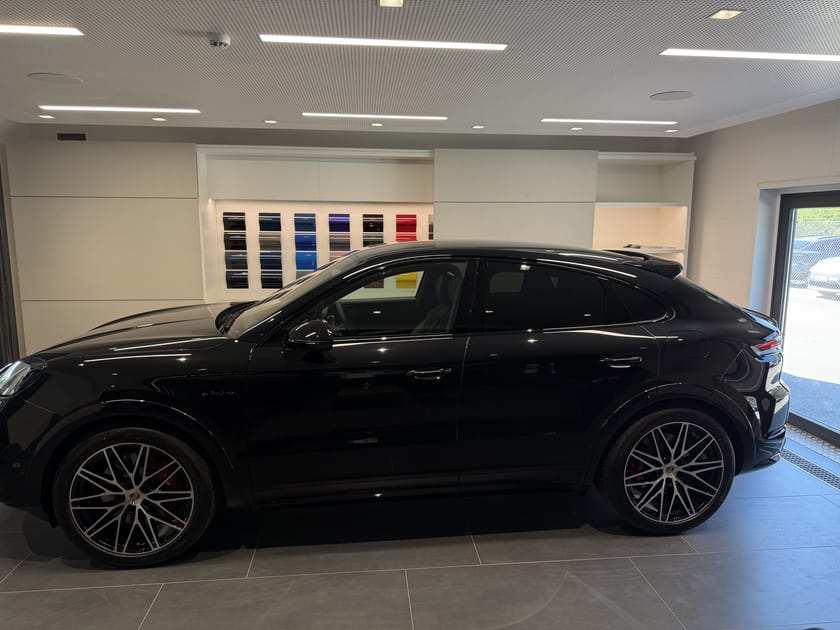 Bild 4 av Porsche Cayenne S E-Hybrid Coupé