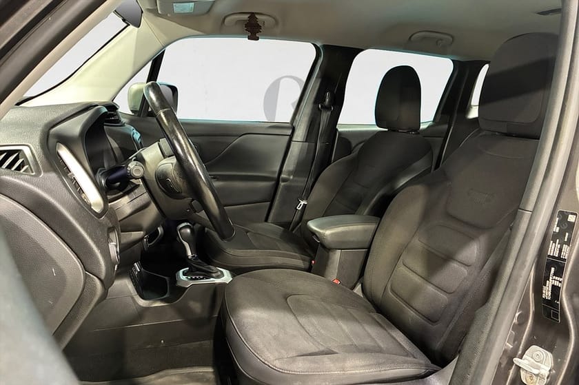 Bild 3 av Jeep Renegade