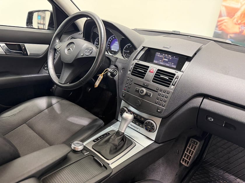 Bild 2 av Mercedes-Benz C 220 CDI BE