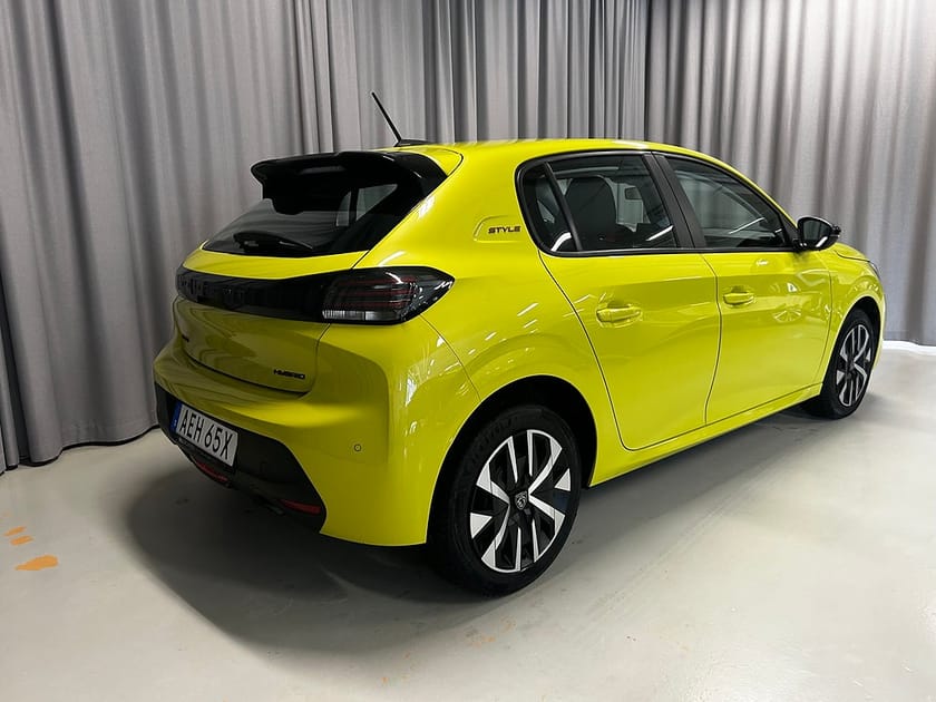 Bild 3 av Peugeot 208 HYBRID 100