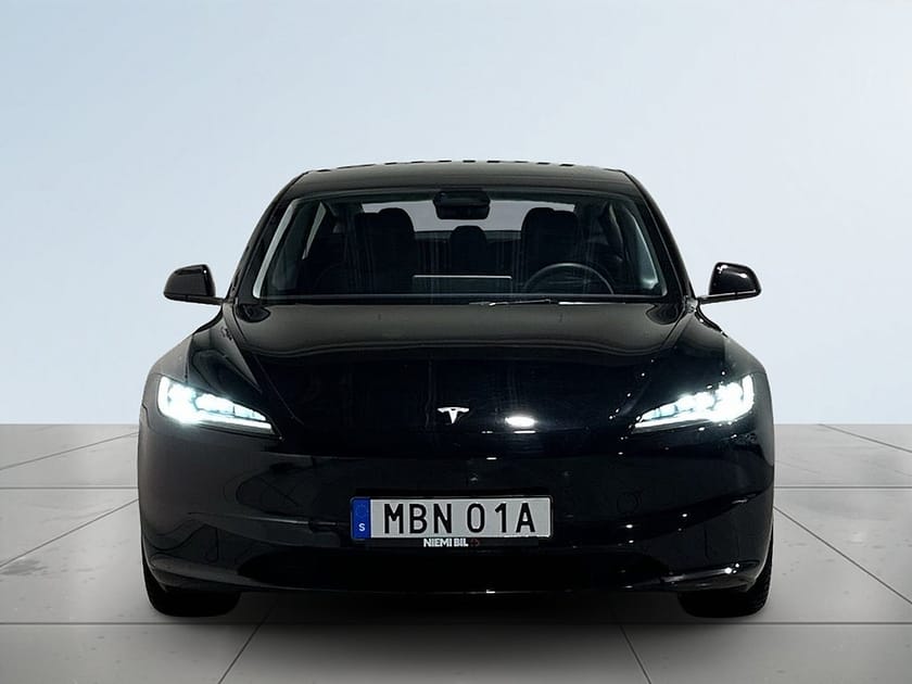 Bild 4 av Tesla Model 3 Long Range AWD