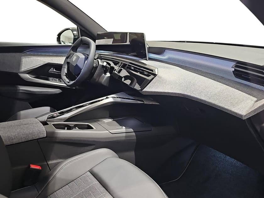 Bild 4 av Peugeot 5008 Plug-In Hybrid