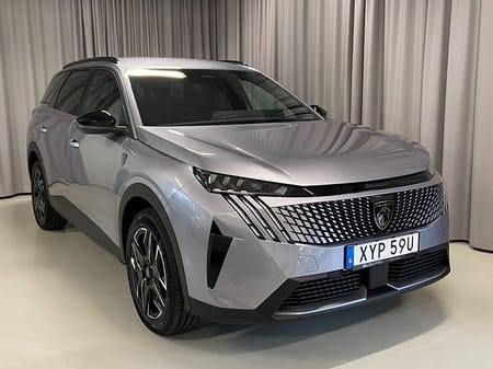 Peugeot 5008 Hybrid 145