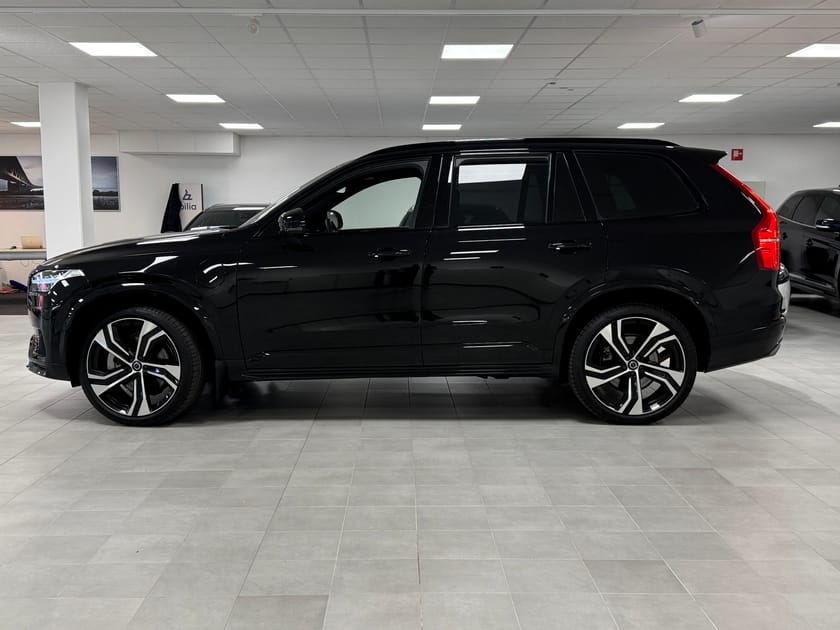 Bild 2 av Volvo XC90 7 Säten