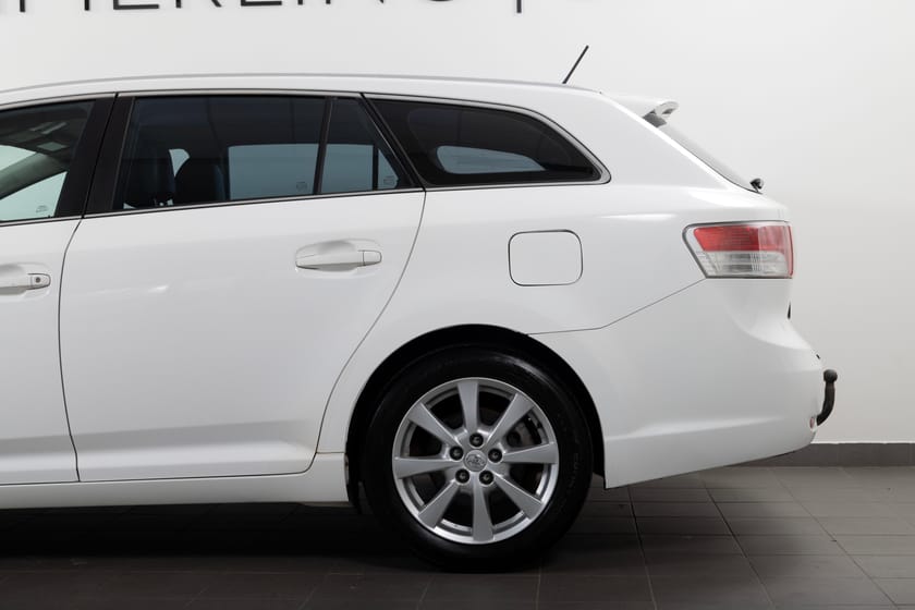Bild 5 av Toyota Avensis Kombi