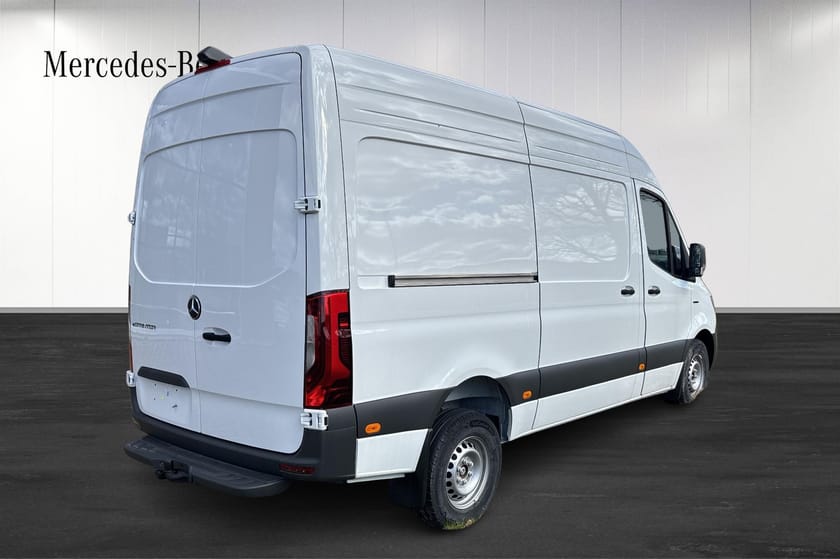 Bild 4 av Mercedes-Benz eSprinter 414 81 kWh