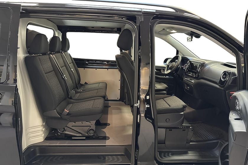 Bild 5 av Mercedes-Benz Vito Mixto 119 CDI 4x4 3.0t