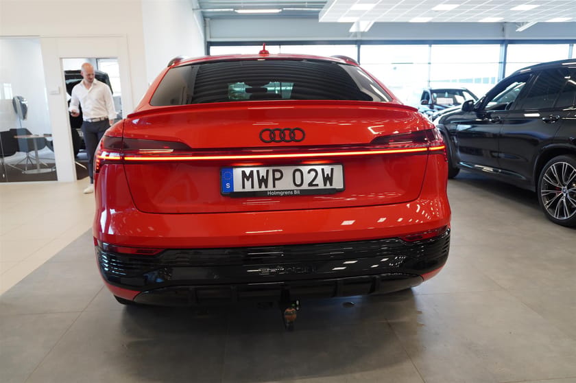 Bild 5 av Audi Q8 Sportback 55 e-tron quattro