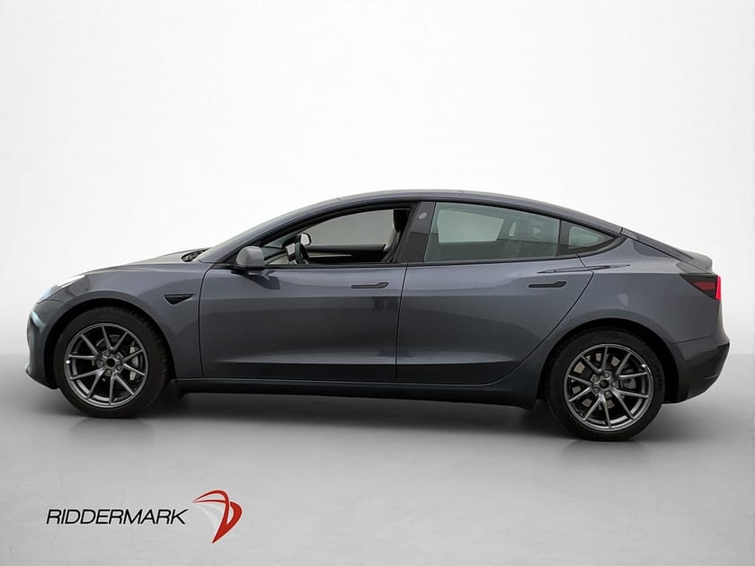 Bild 5 av Tesla Model 3 Standard Range