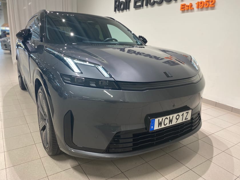 Bild 3 av Lynk & Co 08 PHEV