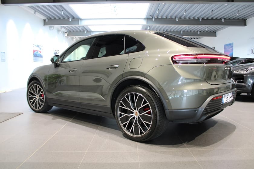 Bild 2 av Porsche Macan 4S Electric