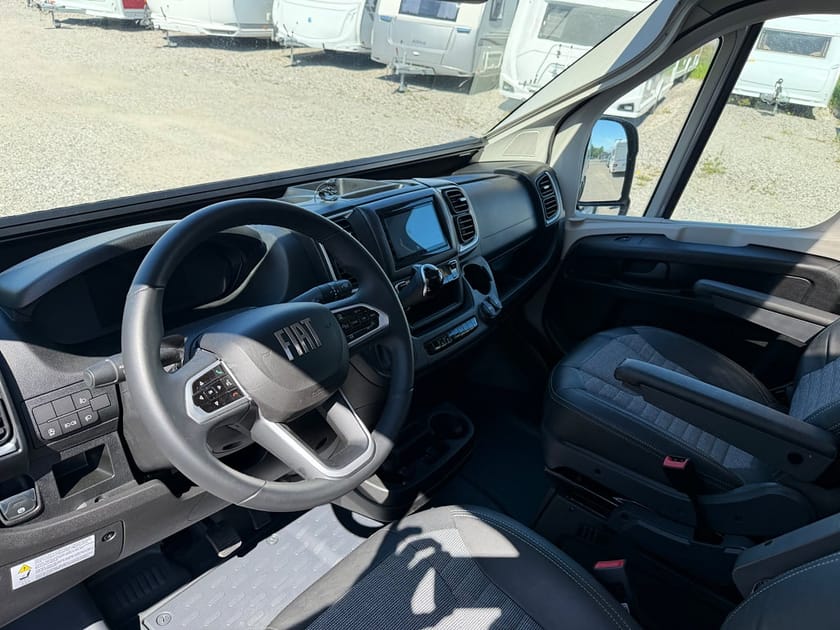 Bild 3 av Adria Mobil Twin 640