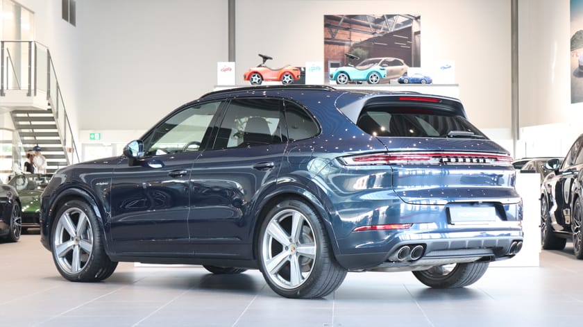 Bild 2 av Porsche Cayenne E-Hybrid