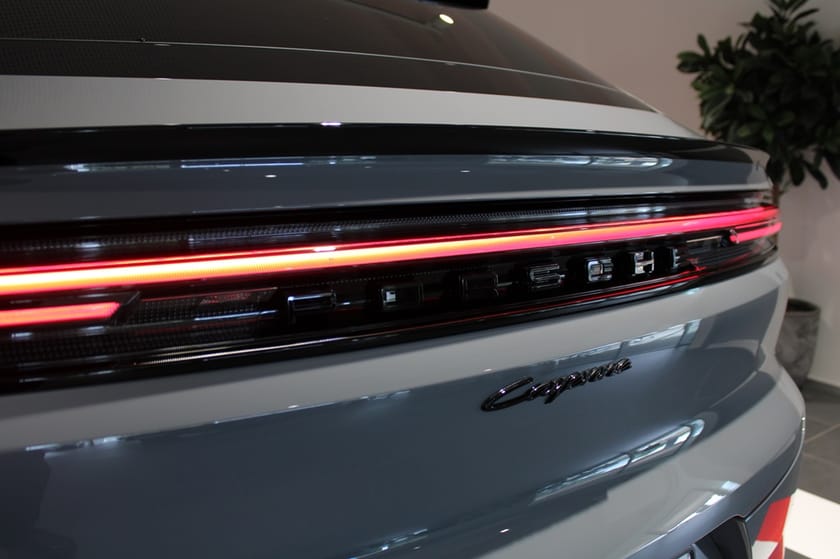 Bild 3 av Porsche Cayenne E-Hybrid Coupé