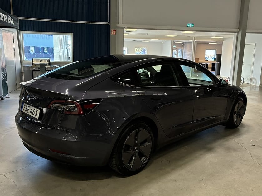 Bild 4 av Tesla Model 3 Standard Range