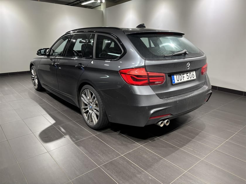 Bild 2 av BMW 330i xDrive Touring