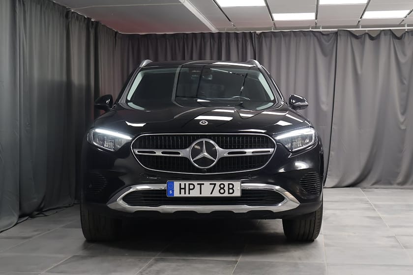 Bild 3 av Mercedes-Benz GLC 300 e 4MATIC