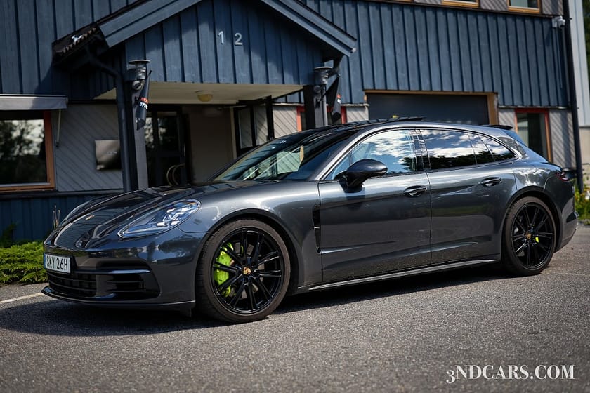 Bild 1 av Porsche Panamera 4 E-Hybrid Sport Turismo