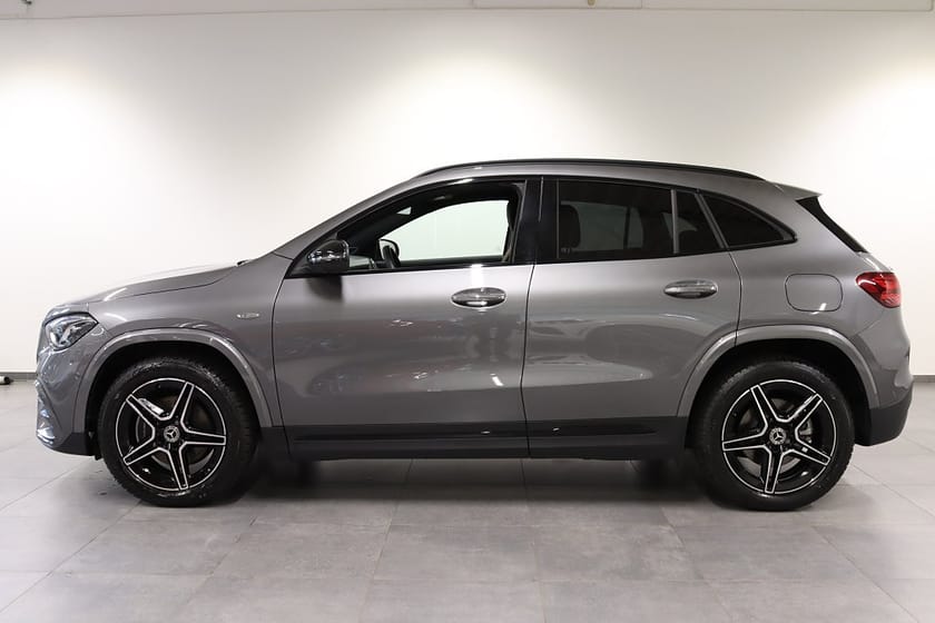 Bild 3 av Mercedes-Benz GLA 250 e