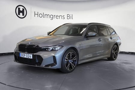 BMW 330e xDrive Touring