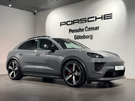 Porsche Macan 4S Electric