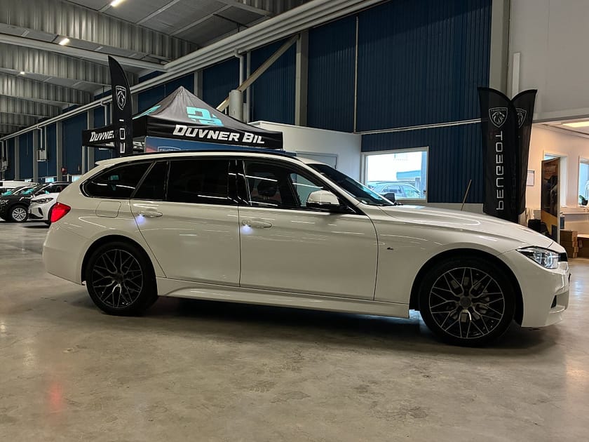 Bild 2 av BMW 330i xDrive Touring