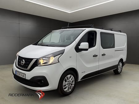 Nissan NV300 Crew Van