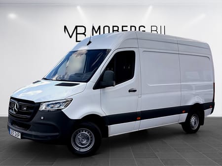 Mercedes-Benz Sprinter 317 CDI RWD Panel Van