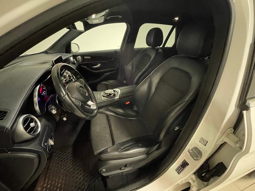 Bild 4 av Mercedes-Benz GLC 220 d 4MATIC