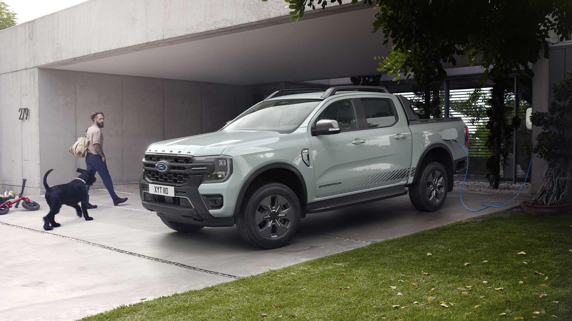 Utvald bild för Nu finns Ford Ranger som laddhybrid