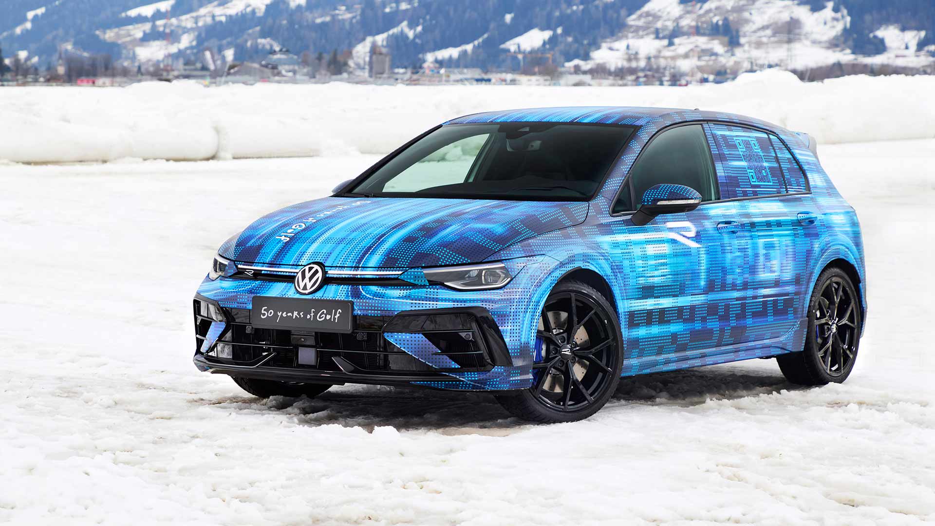 Utvald bild för Här är en första glimt av nya Volkswagen Golf R 