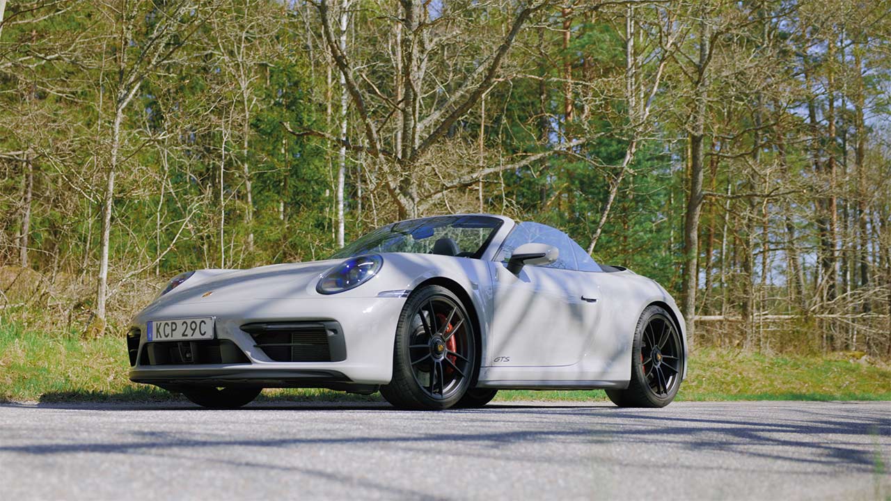 Utvald bild för Provkörning av Porsche 911 Carrera GTS Cabriolet + junior