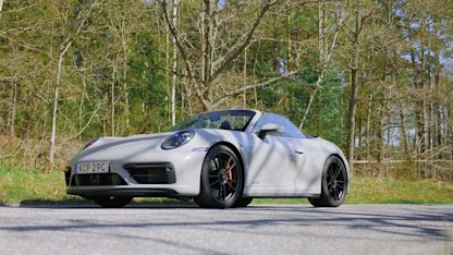 Utvald bild för Provkörning av Porsche 911 Carrera GTS Cabriolet + junior