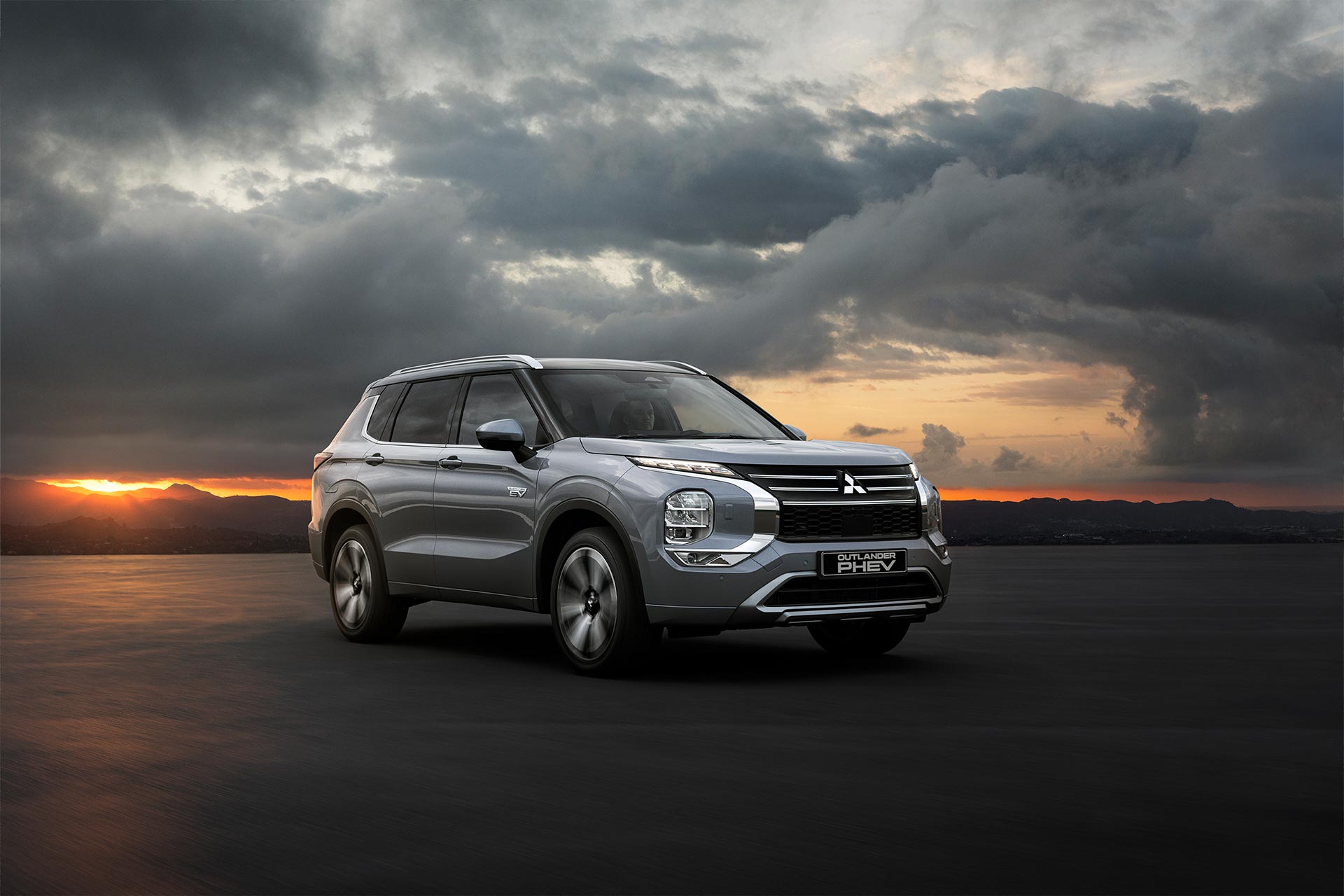 Utvald bild för Nu öppnar orderböckerna för nya Mitsubishi Outlander